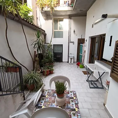 La Maison De Mary Apartment