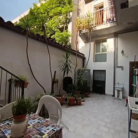 La Maison De Mary Apartment Zafferana Etnea
